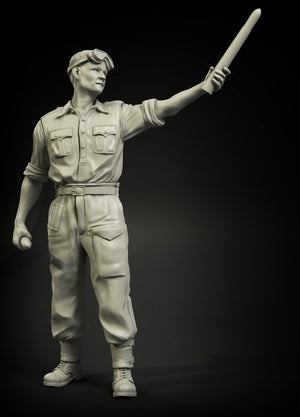 Panzer Art FI35-030 British RAC North Africa loading 2pdr ammo soldier No.1 1/35 – image 2