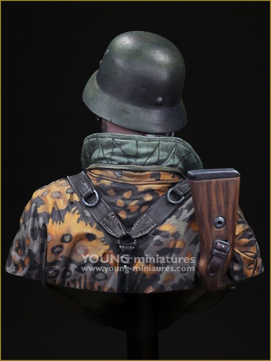 Young Miniatures YM1877 ALTER HASE WWII 1/10 – immagine 7
