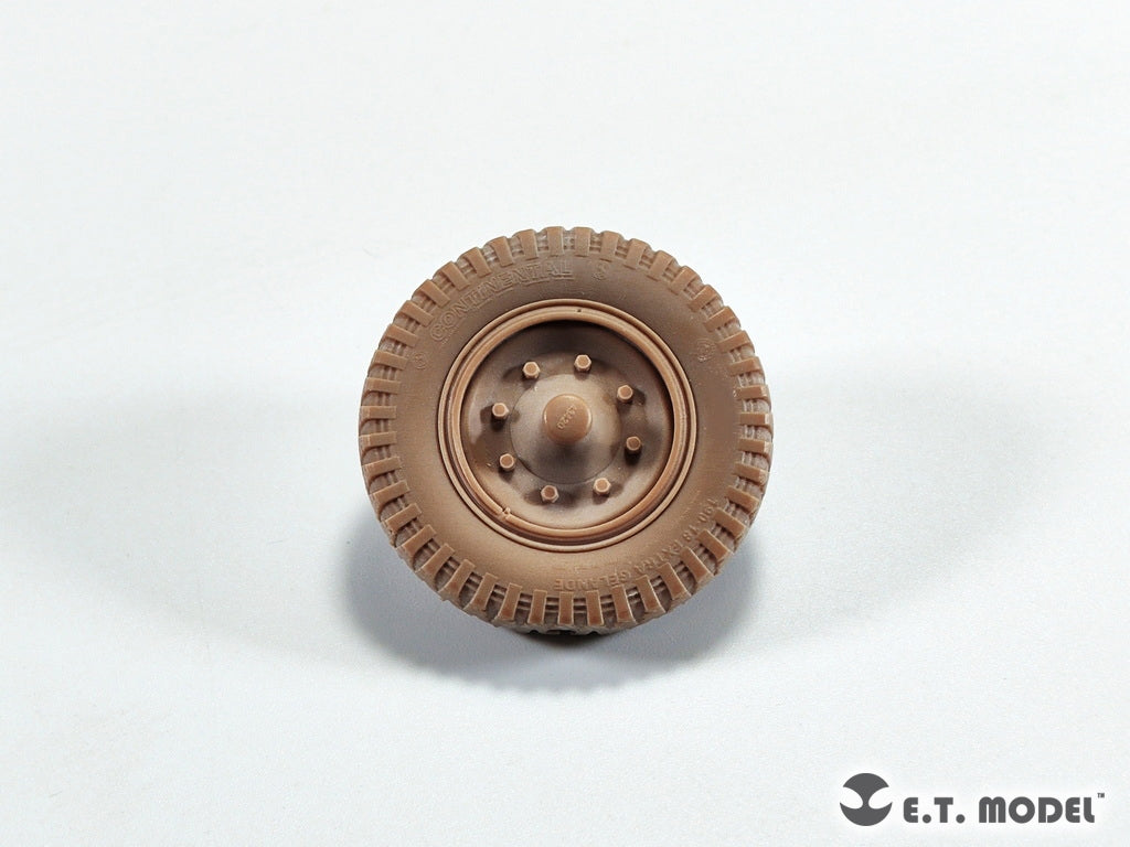 ET Model P35-130 WWII German Sd.kfz.251/Sd.kfz.11 Sagged Front Wheels 1/35 – image 5