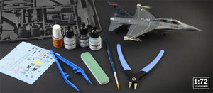 Italeri 72009 F-16 C/D Night Falcon - Complete Set For Modeling 1/72 – image 2