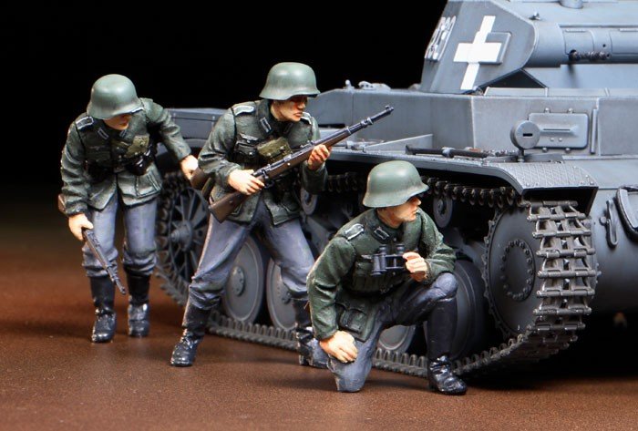 Tamiya 35299 German Panzerkampfwagen II Ausf.C (Sd.Kfz.121) (Polish Campaign) 1/35 – zdjęcie 5