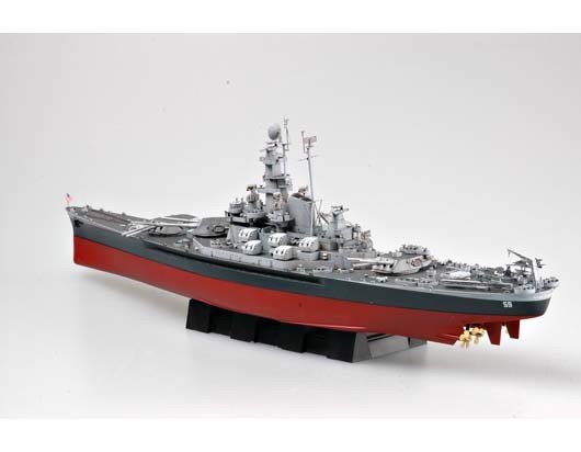 Trumpeter 05306 USS MASSACHUSETTS BB-59 1/350 – zdjęcie 16