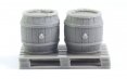 Matho Models 35014 Set of 2 Wooden Barrels and Wooden Pallet 1/35 – zdjęcie 3