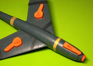Omask 77248 F-84F Thunderstreak wheel bay plugs (for Special Hobby) 1/72 – zdjęcie 2