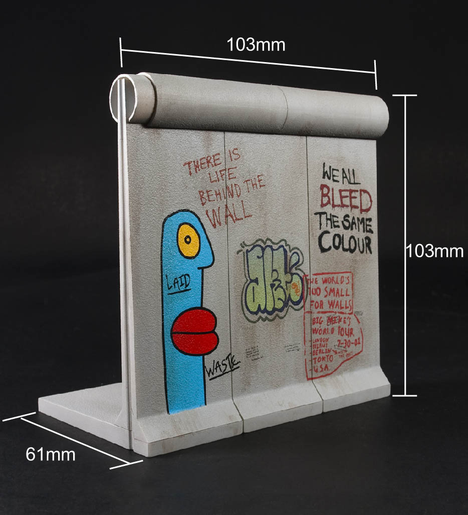 AFV Club 35317 Berlin Wall (3 Pieces) 1/35 – image 2