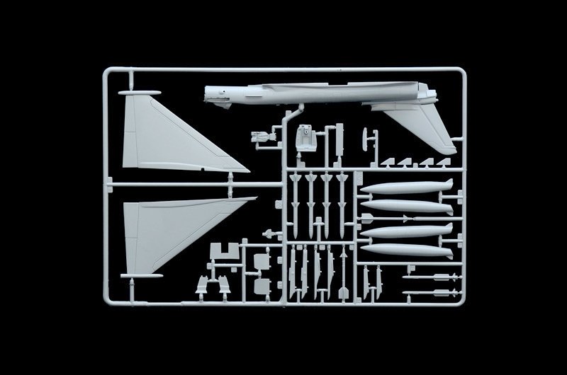 Italeri 1457 EF-2000 Typhoon In R.A.F. Service 1/72 – zdjęcie 7