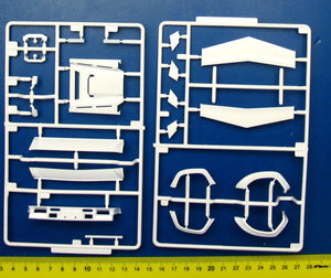 Aoshima 01155 LAMBORGHINI COUNTACH 5000 QUATTROVALVOLE INJECTION Ver(Overseas) 1/24 – Bild 5