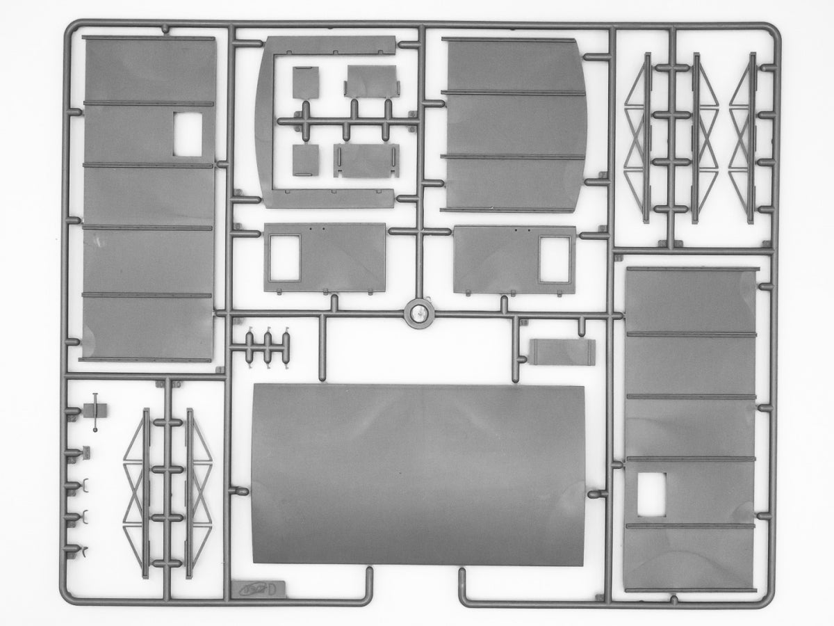 ICM DS3523 Sankas WWII Wehrmacht Ambulance Trucks 1/35 – image 21