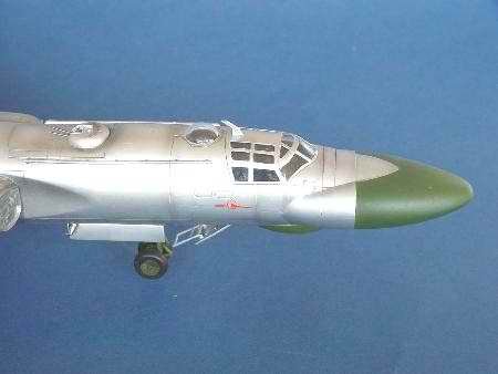 Trumpeter 01613 Tupolev Tu-16K-10 BADGER C 1/72 – zdjęcie 5