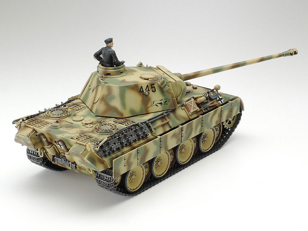 Tamiya 32597 German Tank Panther Ausf. D 1/48 – image 3