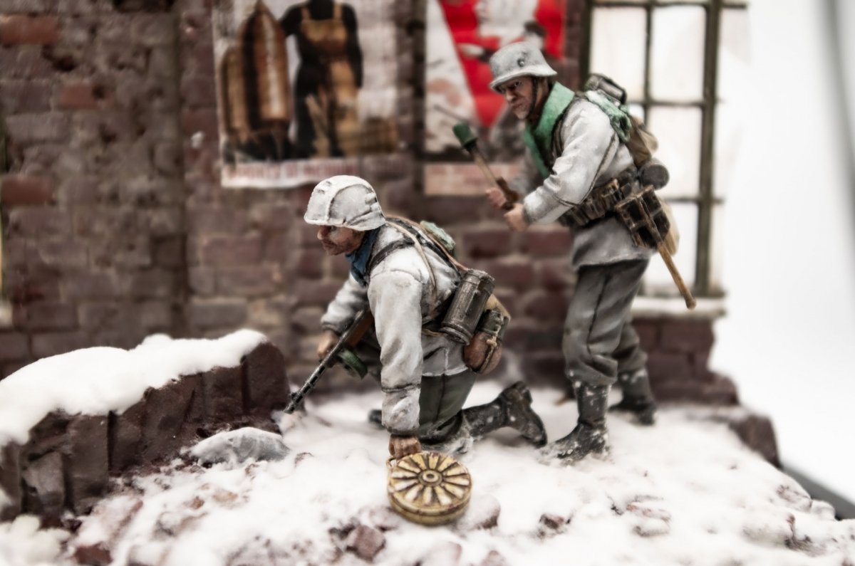 RT-Diorama 35302 Diorama-Base: &amp;quot;Wintergewitter&amp;quot; Operation Winter Storm 1/35 – image 5