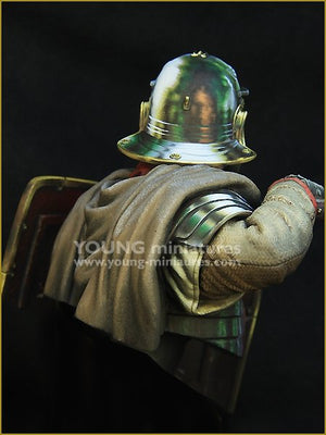 Young Miniatures YH1854 ROMAN LEGIONARY 1st Century 1/10 – image 5