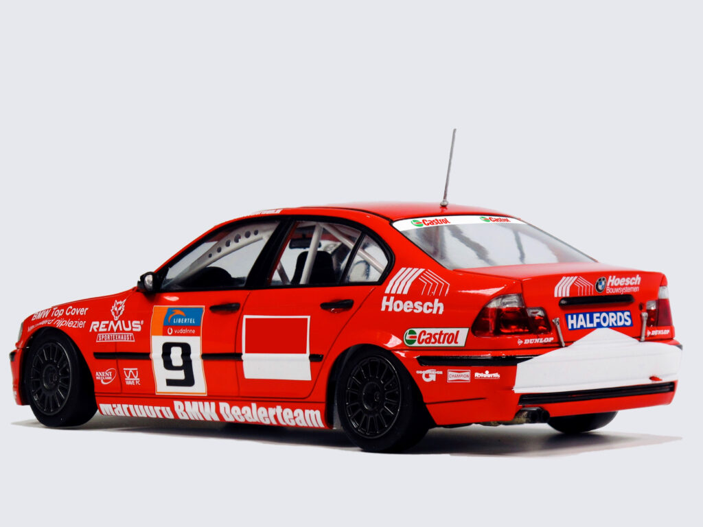NuNu PN24007 BMW 320i E46 DTCC 2001 Winner 1/24 – image 3