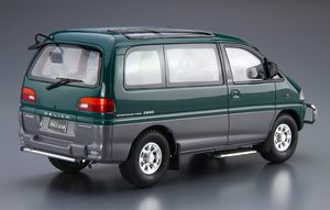 Aoshima 06140 Mitsubishi PE8W Delica Space Gear '96 1/24