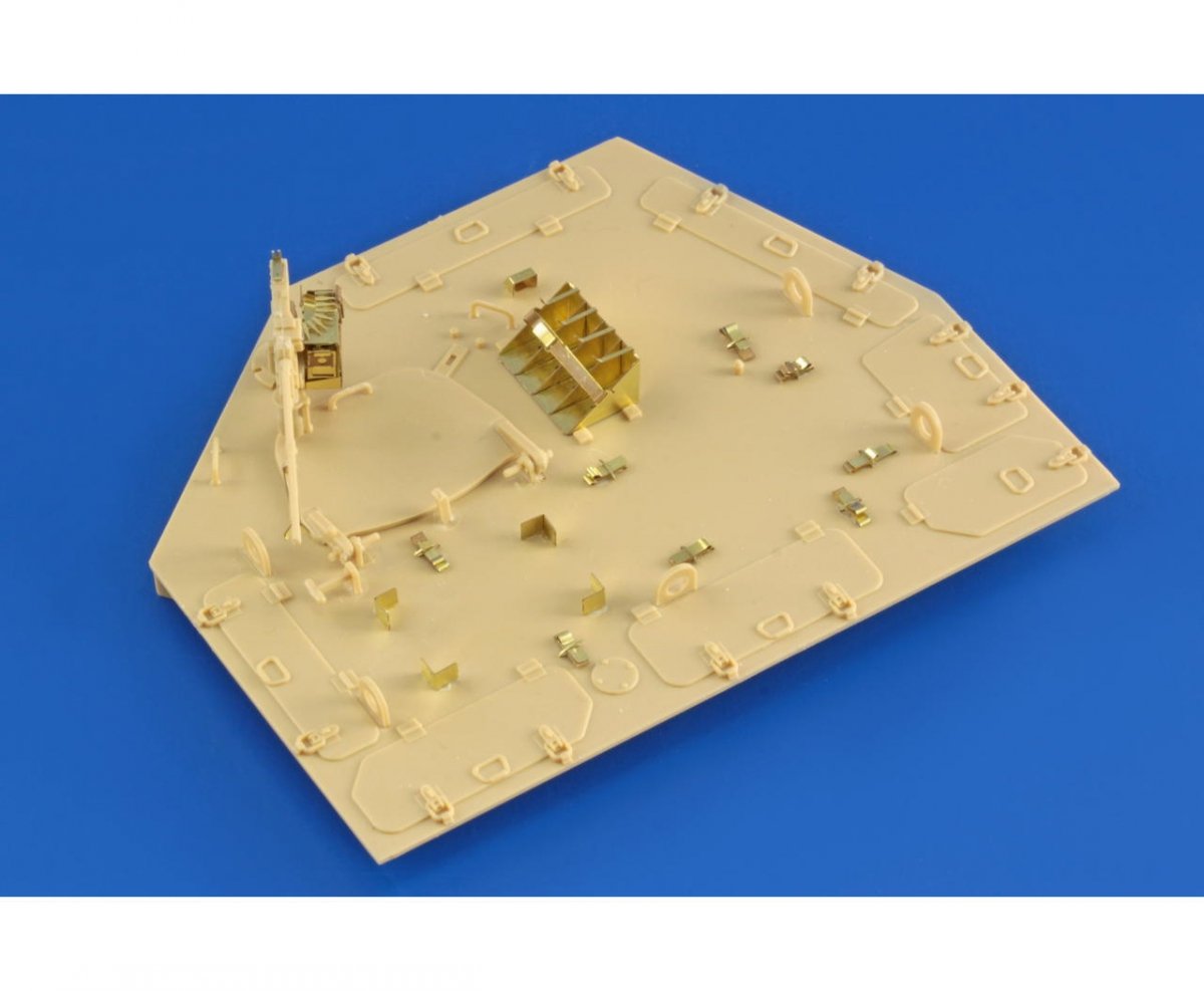 Eduard 36265 Doobi Bulldozer exterior 1/35 Meng – image 15
