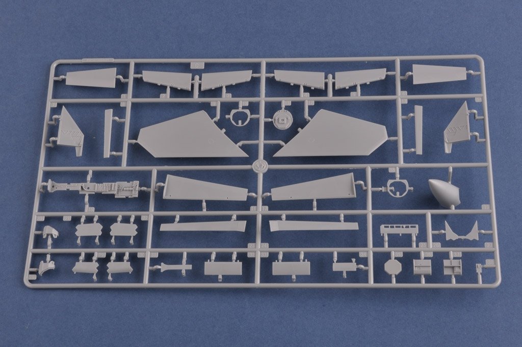 Hobby Boss 85812 F/A-18E Super Hornet 1/48 – zdjęcie 8