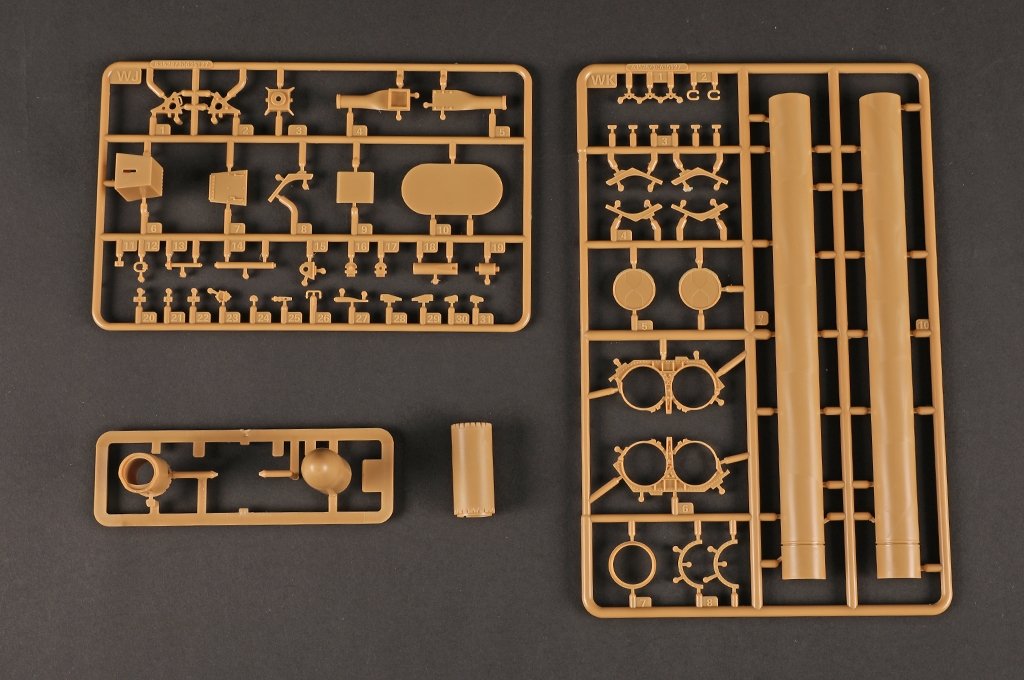 I Love Kit 63528 M1014 W/M2042A1 GLCM TEL 1/35 – image 17