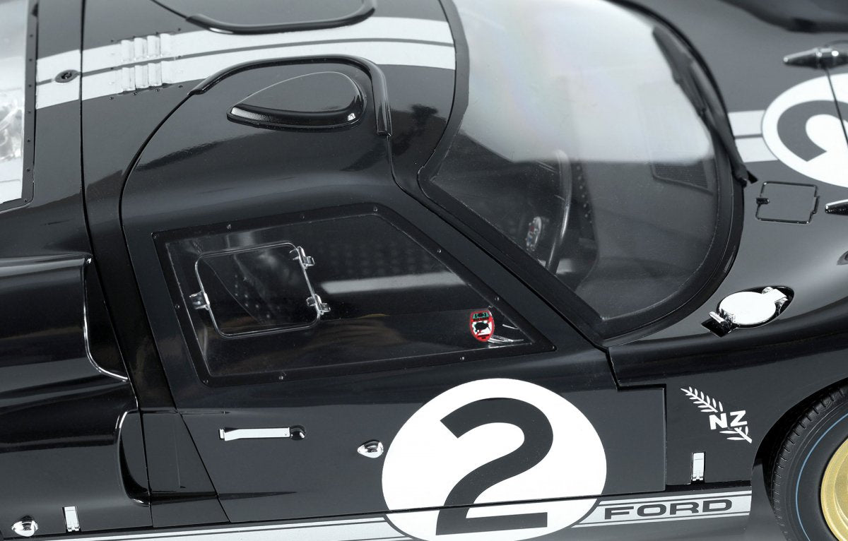 Meng Model RS-003 Ford GT40 Mk.II &amp;#39;66 Champion (pre-coloured) 1/12 – zdjęcie 5