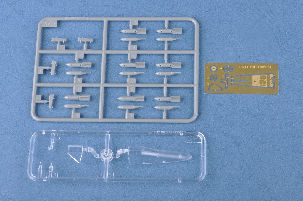 Hobby Boss 81716 Focke Wulf Fw 190D-9 1/48 – image 9
