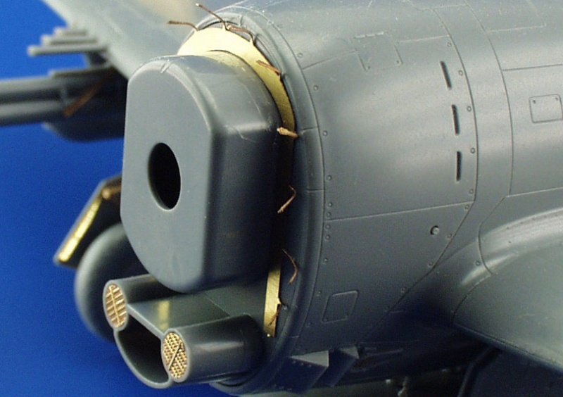 Eduard 49226 P-47D-20 1/48 Tamiya – zdjęcie 8