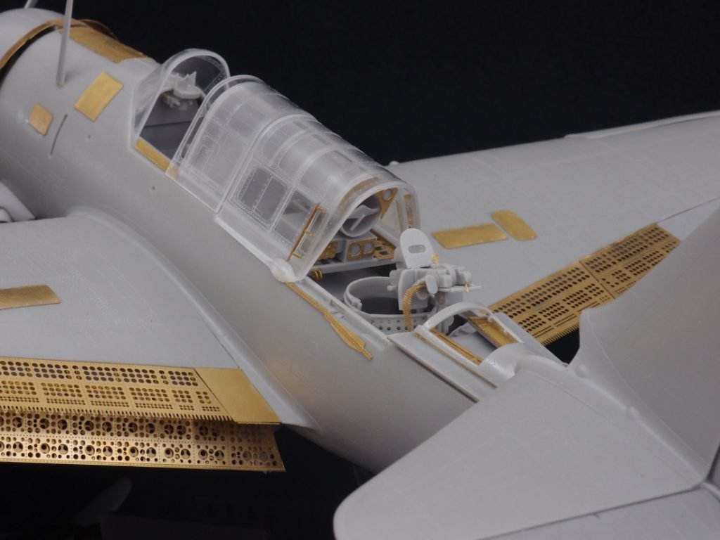 Infinity Models INF3201 SB2C-4 Helldiver 1/32 – zdjęcie 12