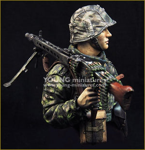 Young Miniatures YM1869 Waffen SS Young Machine Gunner 1944 1/10 – zdjęcie 6