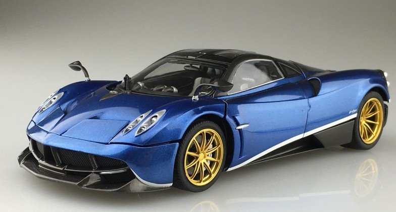 Aoshima 05599 PAGANI HUAYRA Pacchetto Tempesta 1/24 – zdjęcie 2
