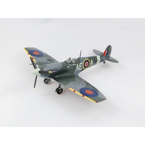 Revell 04164 Spitfire Mk V b 1/72 – zdjęcie 2