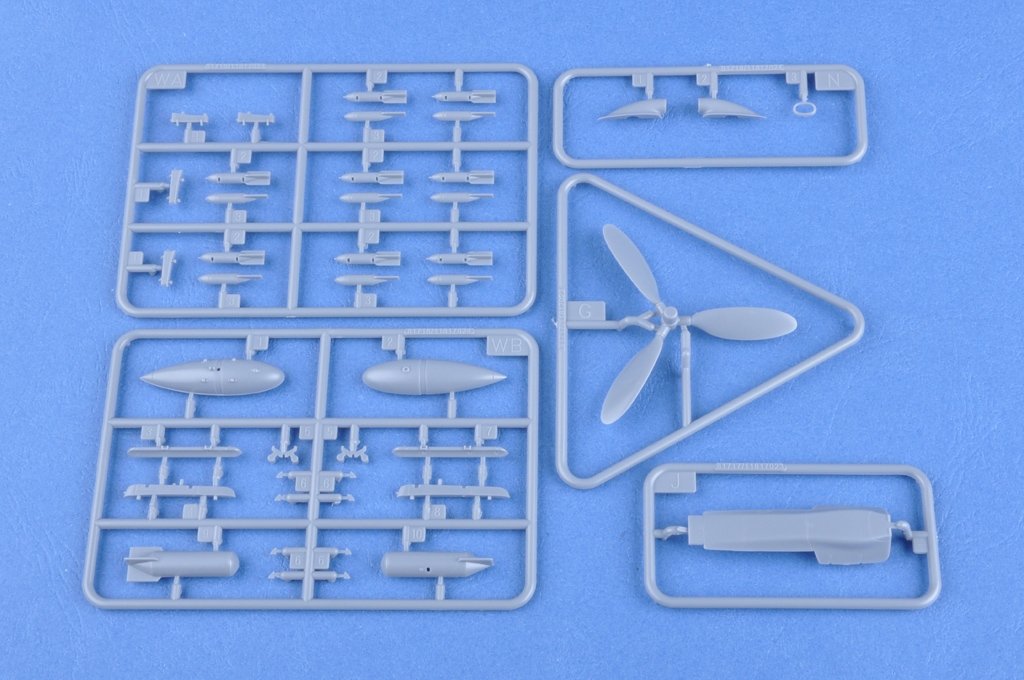 Hobby Boss 81718 Focke Wulf FW 190D-11 1/48 – zdjęcie 7