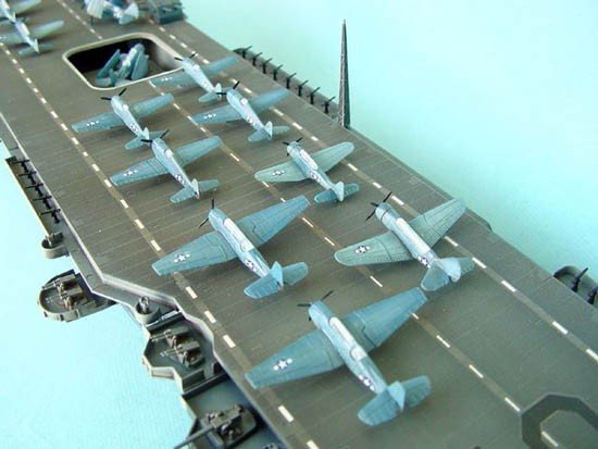 Trumpeter 05603 US Aircraft Carrier CV-10 Yorktown 1944 (1/350) – image 9