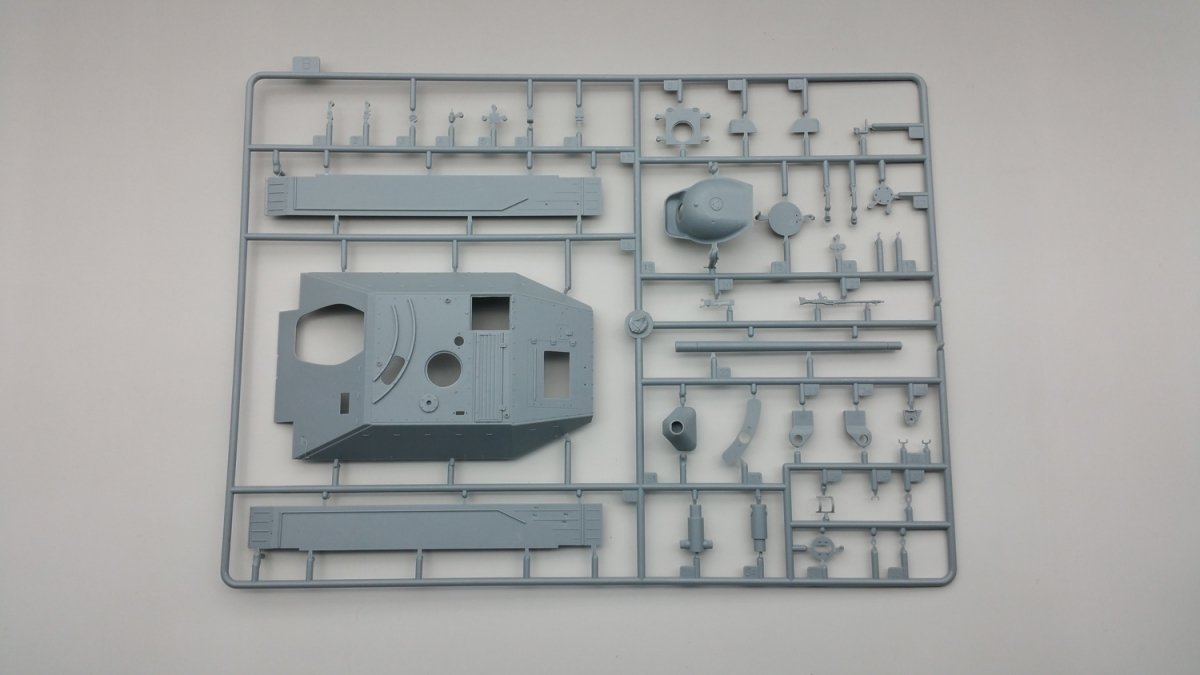 Amusing Hobby 35A021 Jagdpanzer 38(D) 1/35 – zdjęcie 9