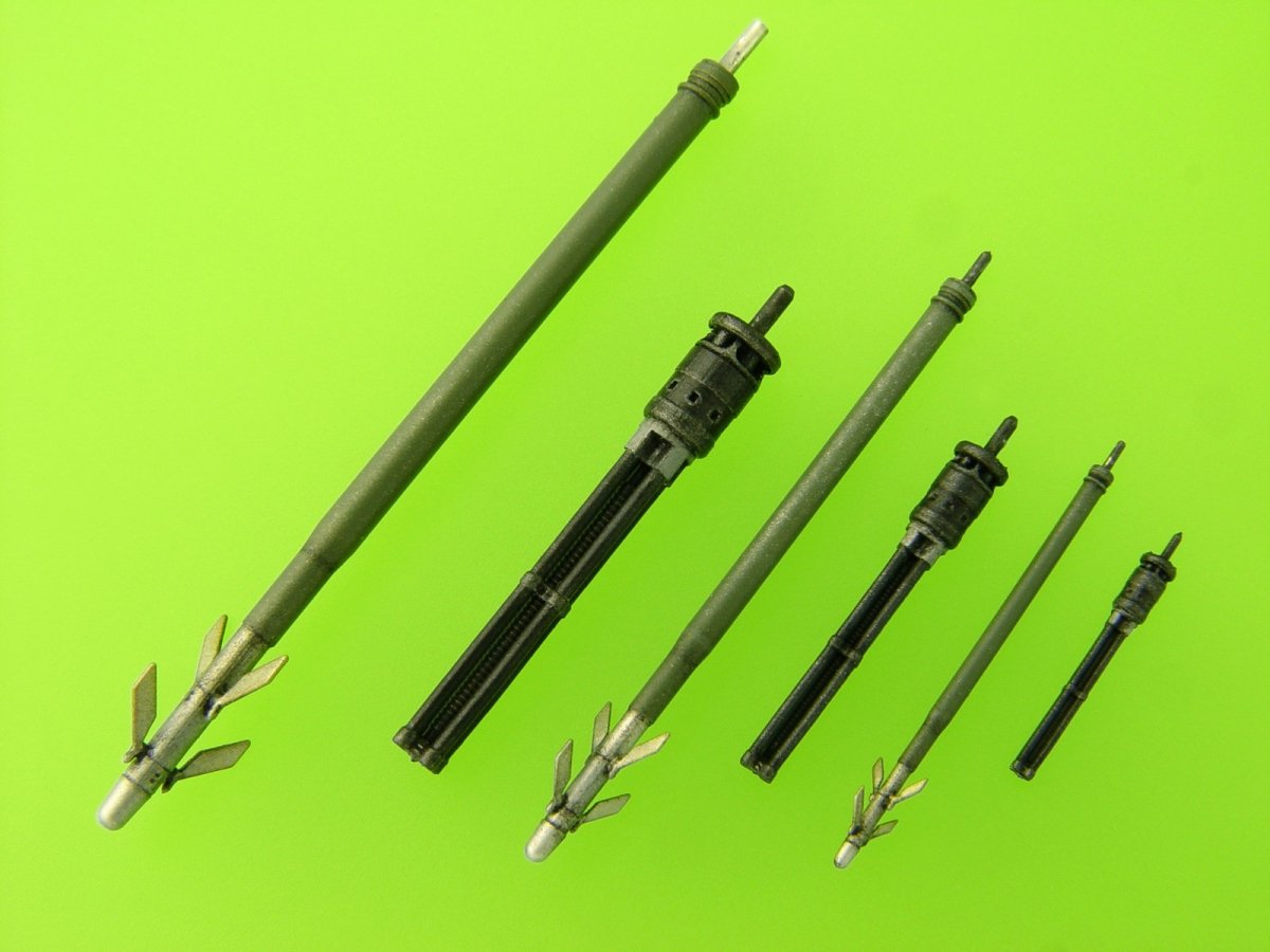 Master AM-72-110 Mi-24 (Hind D/E) - JakB-12.7 machine gun barrel and DUAS probe (metal and resin parts) 1/72 – zdjęcie 15
