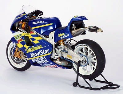 Tamiya 14083 Suzuki RGV Gamma 1/12 – image 2