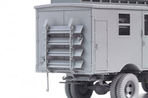 Dragon 6790 WWII German Ambulance Truck 1/35 – image 6