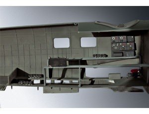 Revell 04696 Heinkel He 111 P (Battle of Britain) 1/32 – zdjęcie 13