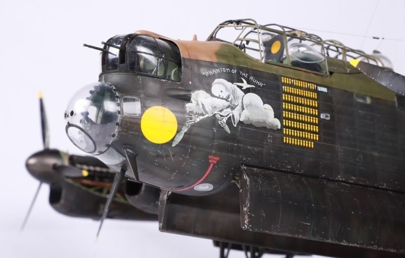 Border Model BF-008 Avro Lancaster B.MK1/III Nose w/Full Interior 1/32 – image 2