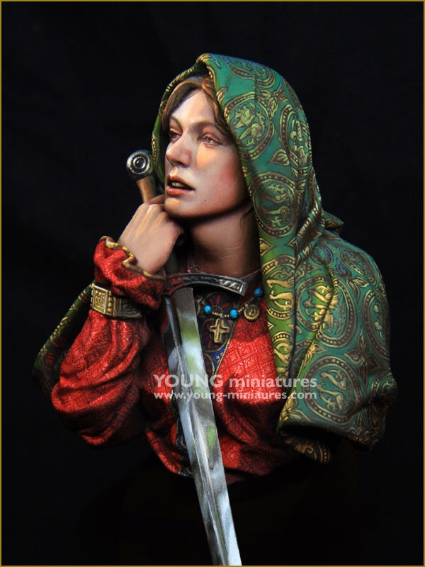 Young Miniatures YH1871 Medieval Woman 1/10