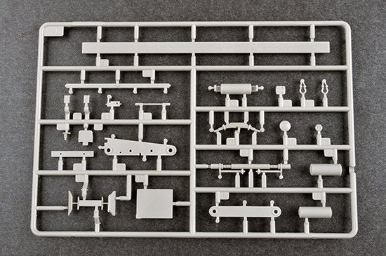 Trumpeter 01078 M920 Tractor tow with M870A1 semitrailer 1/35 – image 13
