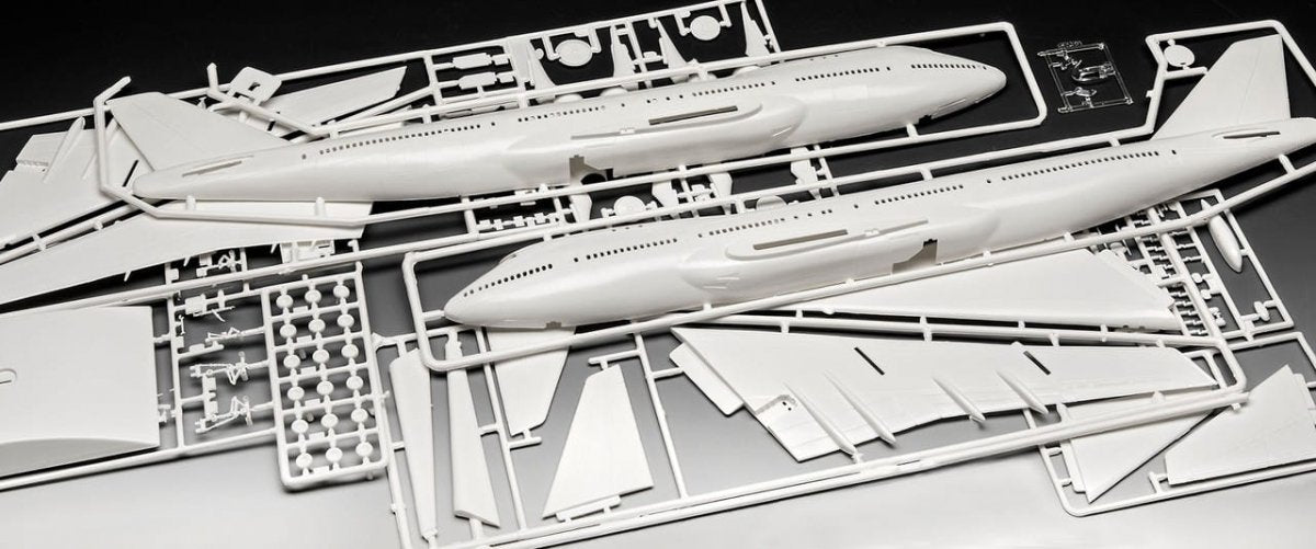 Revell 05686 Boeing 747-100 50th Anniversary 1/144 – zdjęcie 5