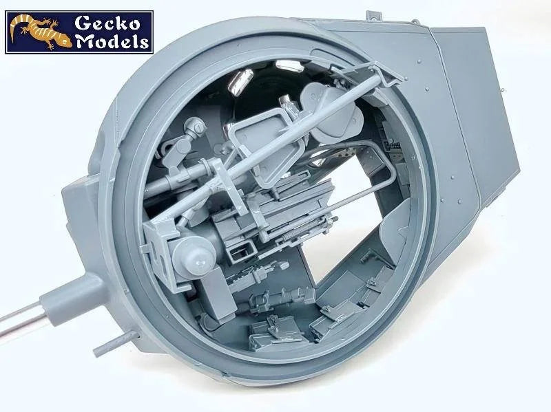 Gecko Models 16GM0038 US M24 Light Tank Chaffee WWII Version 1/16 – imagen 25