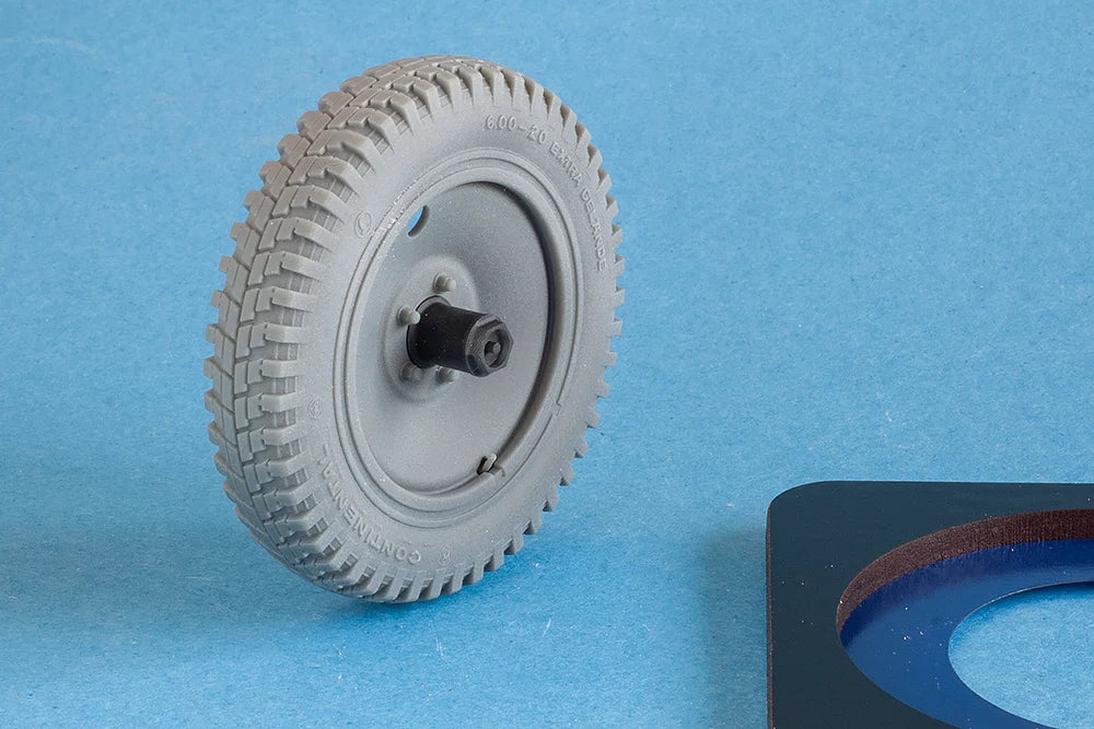 Quick Wheel QWX-16011 Sd.Kfz. 250 Uncommon Off-Road 2 Front Wheels (for Das Werk Kits) 1/16 – image 3