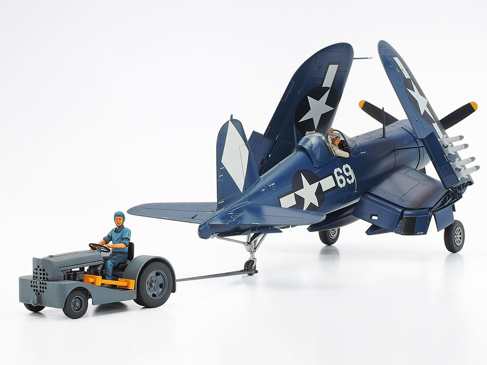 Tamiya 61085 F4U-1D Corsair w/ Moto-Tug 1/48 – Bild 3