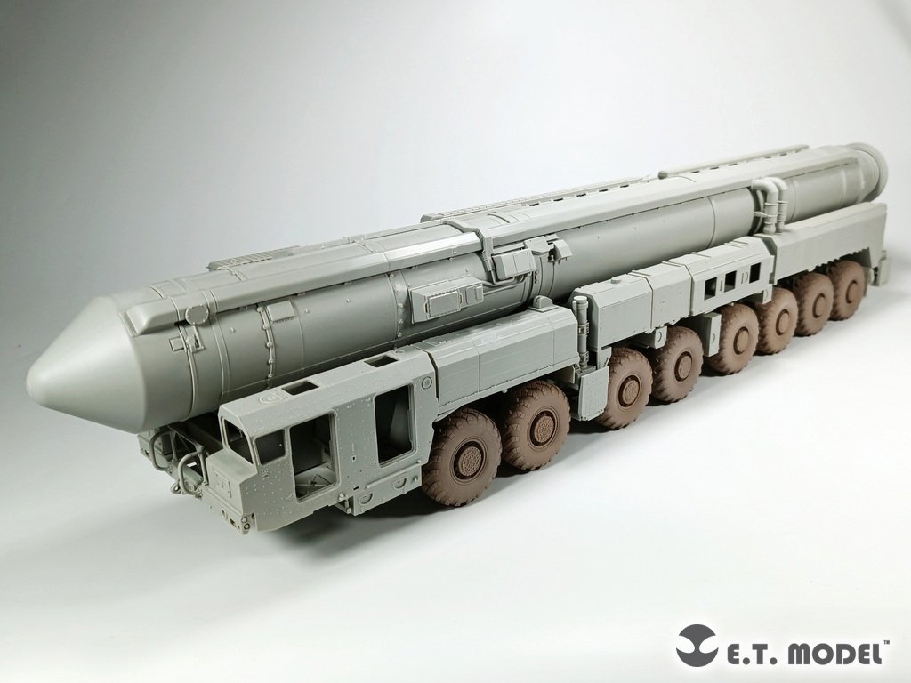 E.T. Model P35-114 15U175 TEL of RS-12M1 Topol-M ICBM complex Sagged wheels For TRUMPETER Kit 1/35 – zdjęcie 3