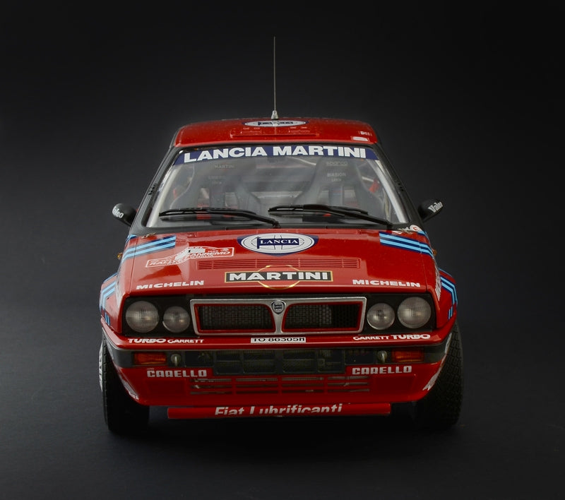 Italeri 4712 Lancia Delta HF Integrale Sanremo 1989 1/12 – zdjęcie 7