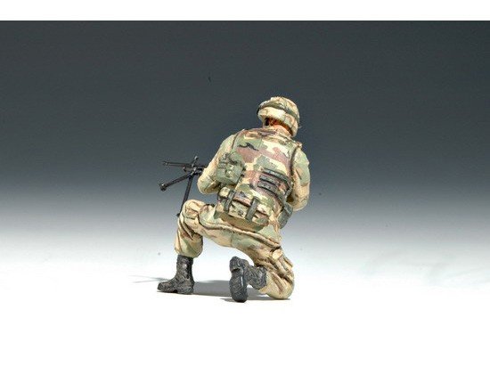 Trumpeter 00410 US101st Airborne Division Crew 1/35 – zdjęcie 10