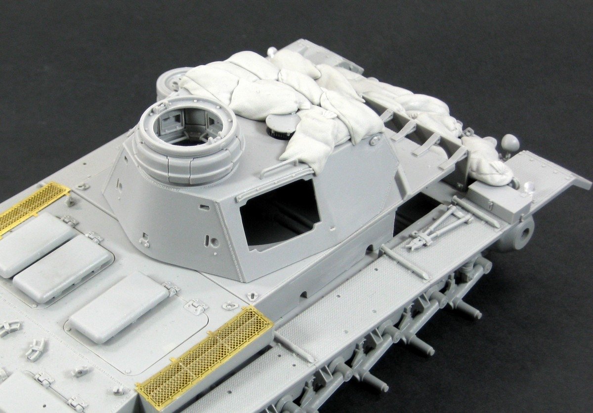 Panzer Art RE35-140 Sand armor for Panzer III (North Africa) 1/35 – image 2