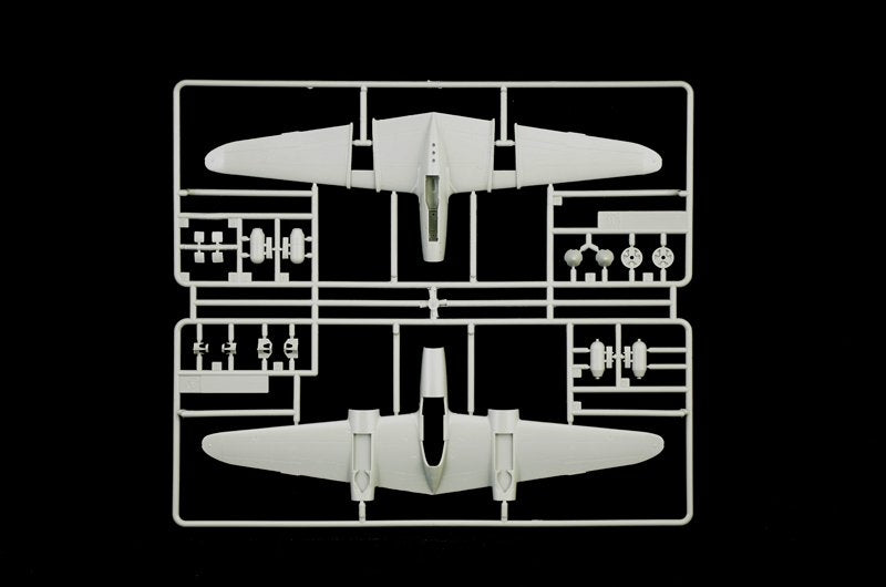Italeri 1446 P-38J Lightning 1/72 – image 5