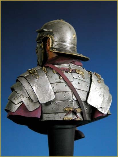 Young Miniatures YH1811 ROMAN Legionarius 1st Century A.D 1/10 – zdjęcie 3