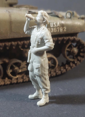 Panzer Art FI35-236 British tanker coverall at rest No2 1/35 – image 2