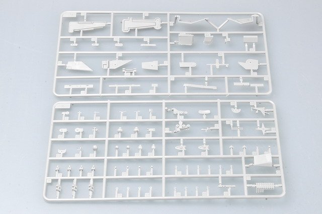 Trumpeter 05754 USS Theodore Roosevelt CVN-71 2006 1/700 – zdjęcie 8